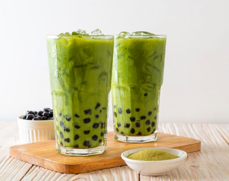 Cốc trà sữa matcha